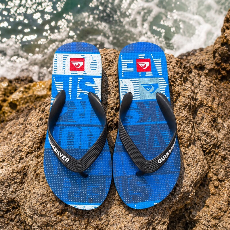2026 In-Stock Quiksilver Summer Trendy Children's Fashion Versatile Beach Sandals Casual Flip-Flops