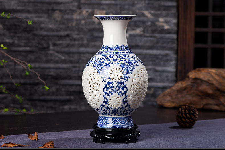 Jingdezhen ceramics vase furnishing articles flower arranging three - piece home sitting room ark adornment of blue and white porcelain furnishing articles