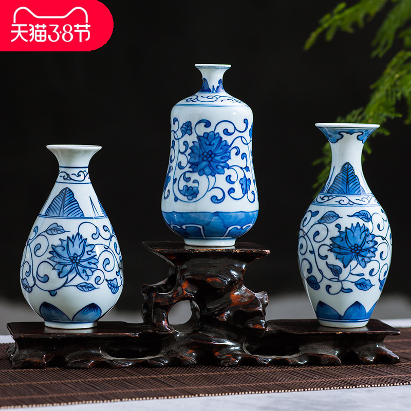 Jingdezhen ceramics antique blue - and - white hand - made mini floret bottle of flower tea hydroponic creative rich ancient frame furnishing articles
