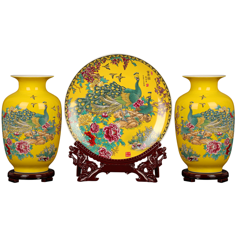 Jingdezhen ceramics vase Chinese penjing three - piece yellow peacock riches and honour figure household handicraft ornament