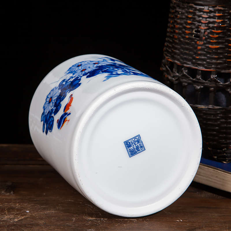 Jingdezhen ceramics modern creative practical household porcelain brush pot office supplies decoration decoration gifts
