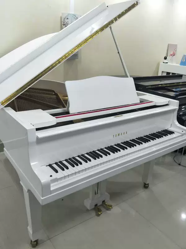 95% mới nhập khẩu Nhật Bản Yamaha grand piano G3 186 tam giác