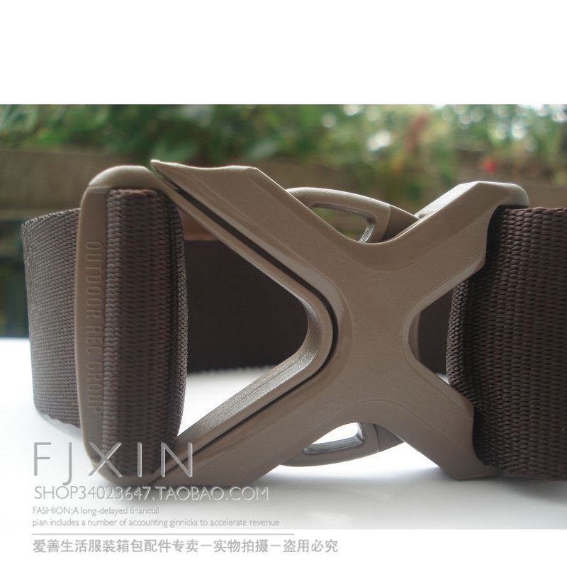 SBS Outdoor Climbing Bag Buttoned with Shoulder Bag Accessories Mud Colour Inserts pockets Purse Buckle Super Pull