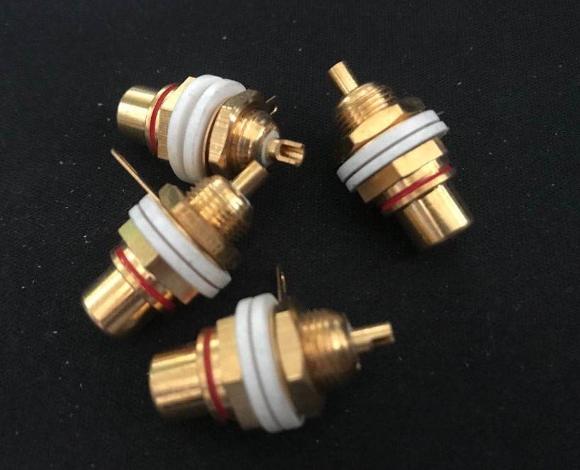 The gilded RCA socket is left with only red.