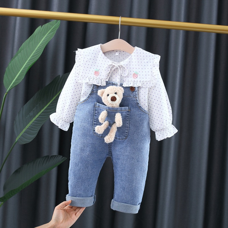 Girl's spring clothing two sets of 2022 new babies Little baby 1-4 years 3 Spring and autumn children dress the baby bag Bag Suit Tide