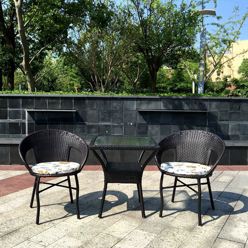 Bảng 15 với đệm nội thất sân vườn Ban công hiên kết hợp ghế mây đan ngoài trời ba mảnh ban ghe san vuon