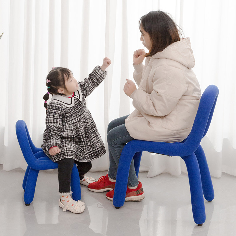 Internet celebrity coffee shop furniture designer single chair Nordic children's small sofa kindergarten creative bench low stool
