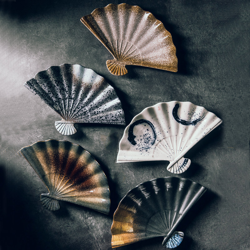 Creative Sector Dish Day Style High-end Cutlery Pendulum Bench Personality Sushi Pan Ceramic Dish with flat tray-looking cutlery