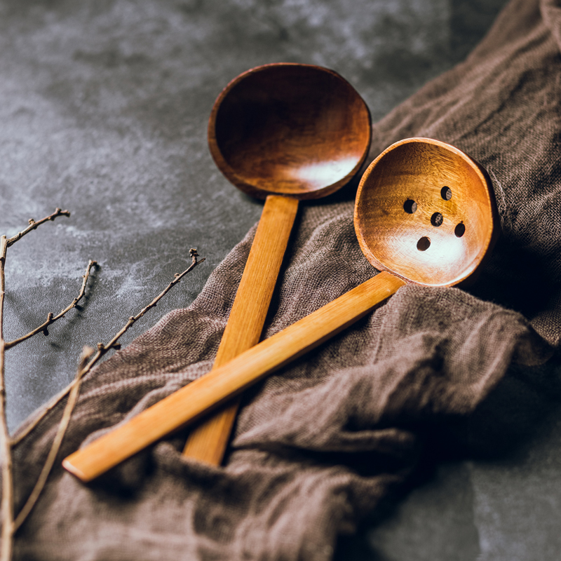 Creative Japanese-style wooden long-handled turtle shell ramen spoon Large soup spoon Hot pot colander paint-free flavor thousand ramen spoon porridge spoon