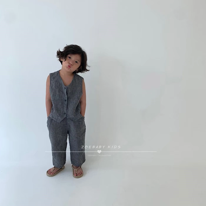 Zoebaby thu mua quần áo trẻ em Hàn Quốc, áo vest vải lanh quý ông đẹp trai, chụp hàng ngày & dạo phố là chao đẹp trai - Áo ghi lê