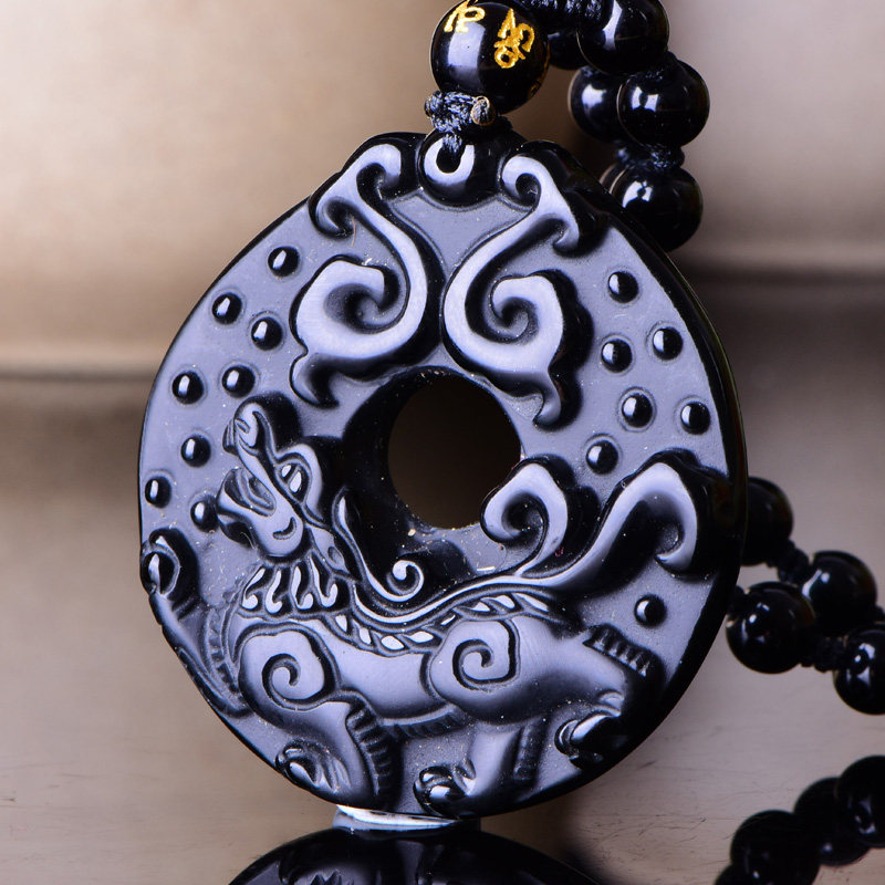 Kai Guang obsidian pixiu pendant flying skin to break wings to get wealth Pixiu printing Hong Li Tong Cai flying sky treasure pendant