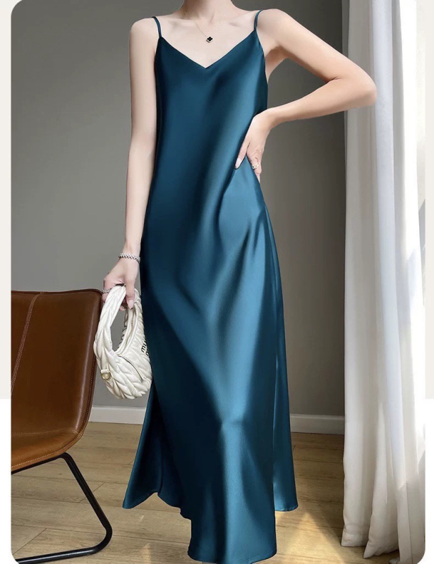 High-End Silk Slip Dress for Women, Summer Inner Slip Dress, Satin Acetate Fashionable French-Style Long Dress High-End Silk Slip Dress for Women, Summer Inner Slip Dress, Satin Acetate Fashionable French-Style Long Dress