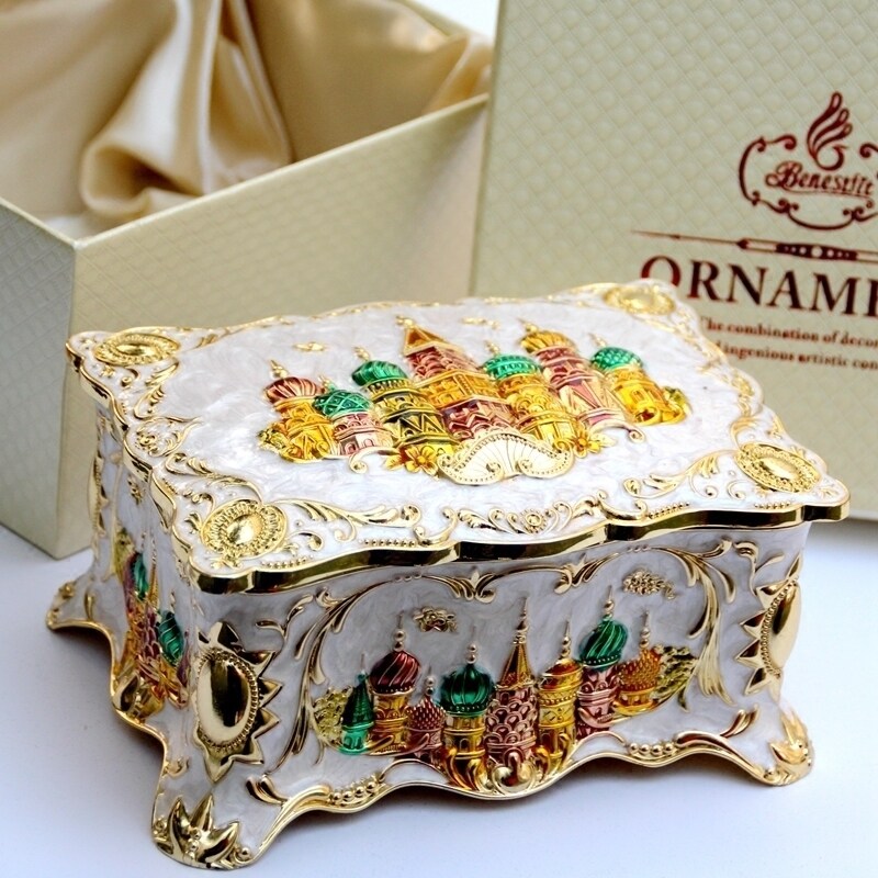 Russian jewelry box Princess European high-end necklace ring ring box retro velvet lady gift jewelry storage box