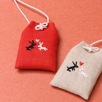 (Out of Cloud Qualifies) Nakagawa Seven Shops Japan City Ties Rabbits Defensive Love Achievement Two-Color In