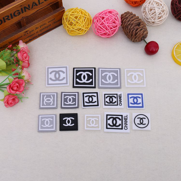 Spot recommended pvc soft rubber backpack badge, pvc nameplate badge, logo tag, badge, clothing tag