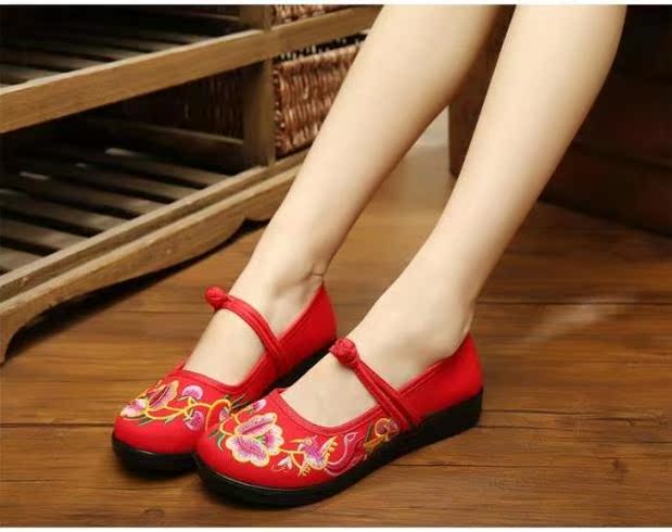 Authentic giày vải Bắc Kinh cũ của phụ nữ giày retro phong cách dân tộc mềm đáy phẳng thêu giày vuông nhảy thấp để giúp đỡ boot cao cổ nữ