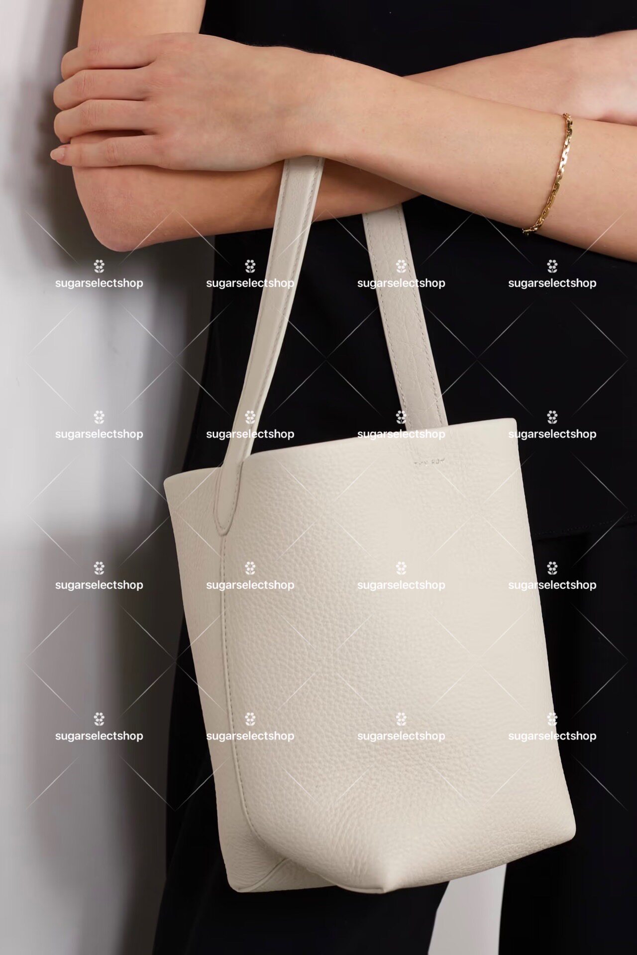 Сумка sugar |the row ns park tote medium 水桶包单肩包 此超连结是中号