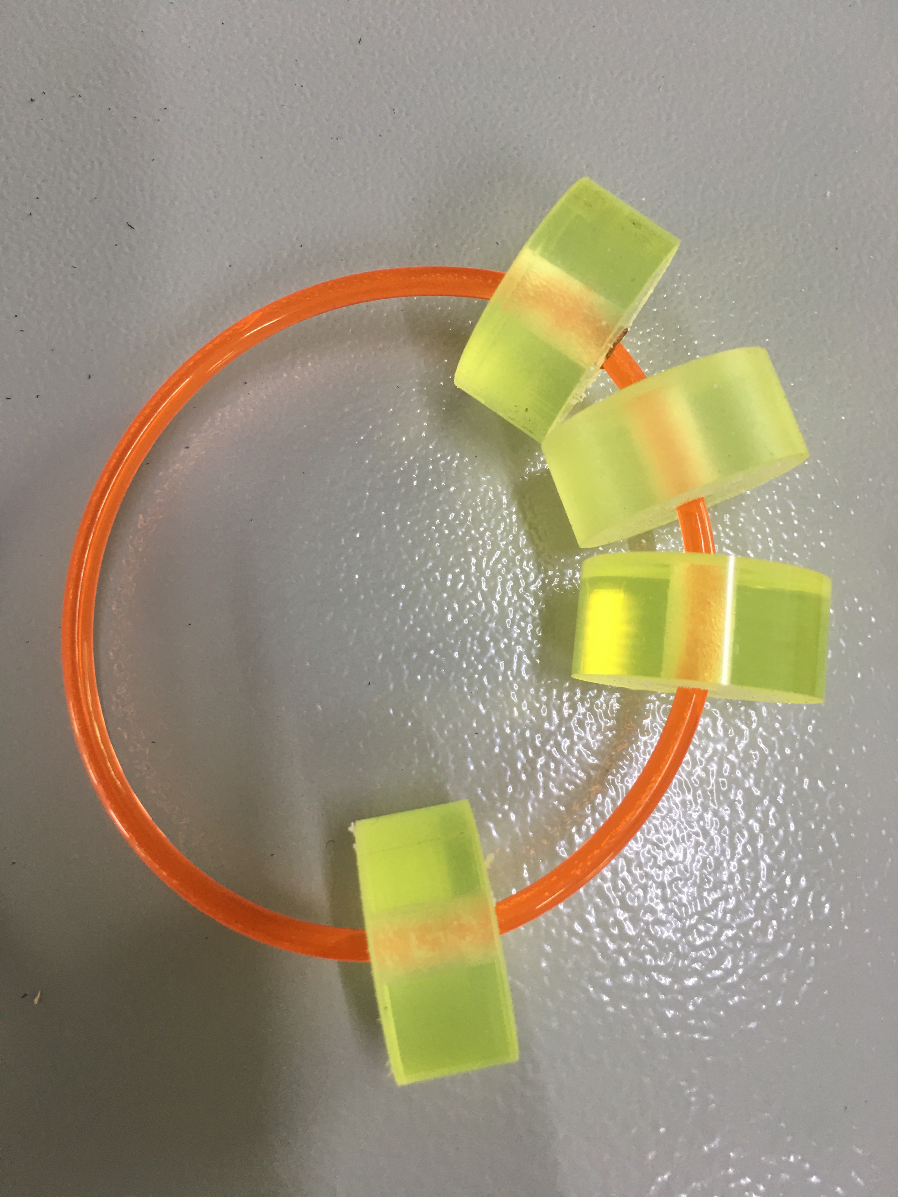 A tin cream mixer for a tight circle of a