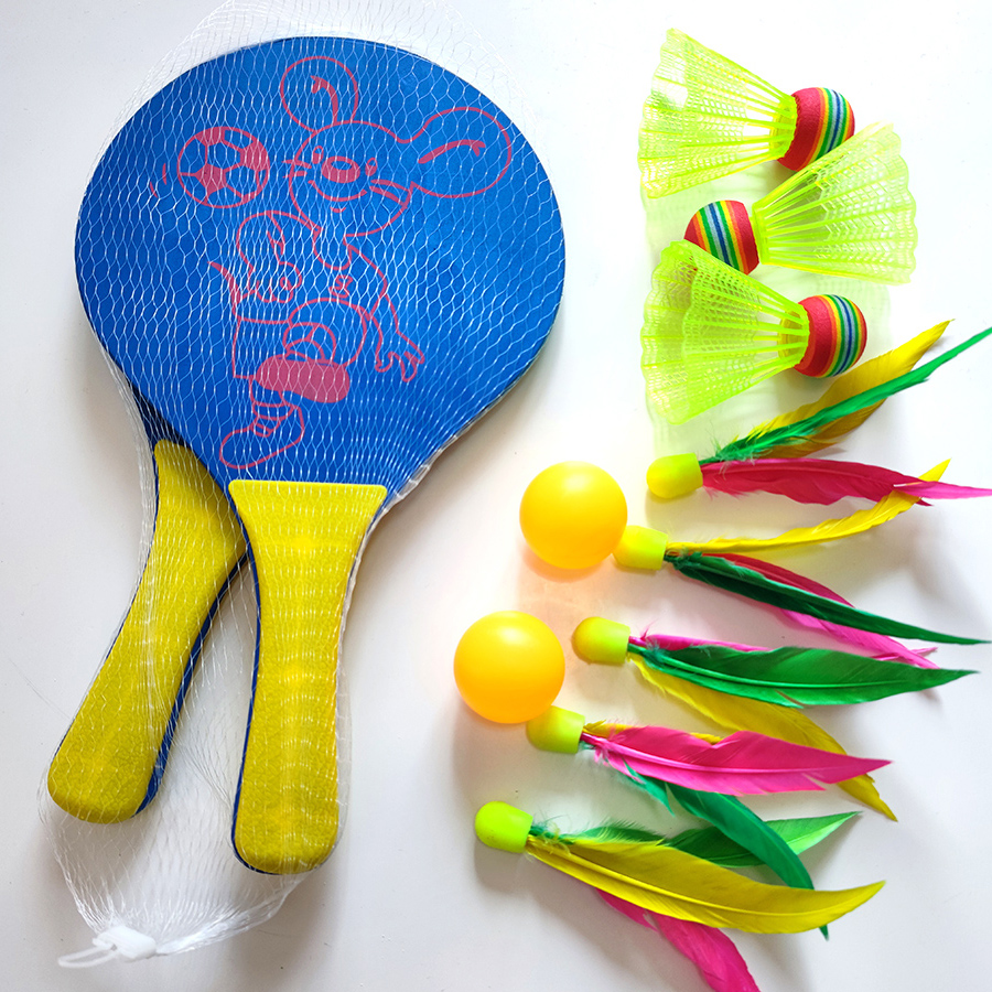 Feather cricket racket Beach clapboard Feather clap three hair ball Feather board racket send ball Poplar cartoon children student exercise