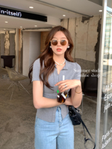Summer home homemade V collar Fork Hot Girl 100 Hitchhiking slim short sleeve T-shirt female design Sensation Small crowdjacket