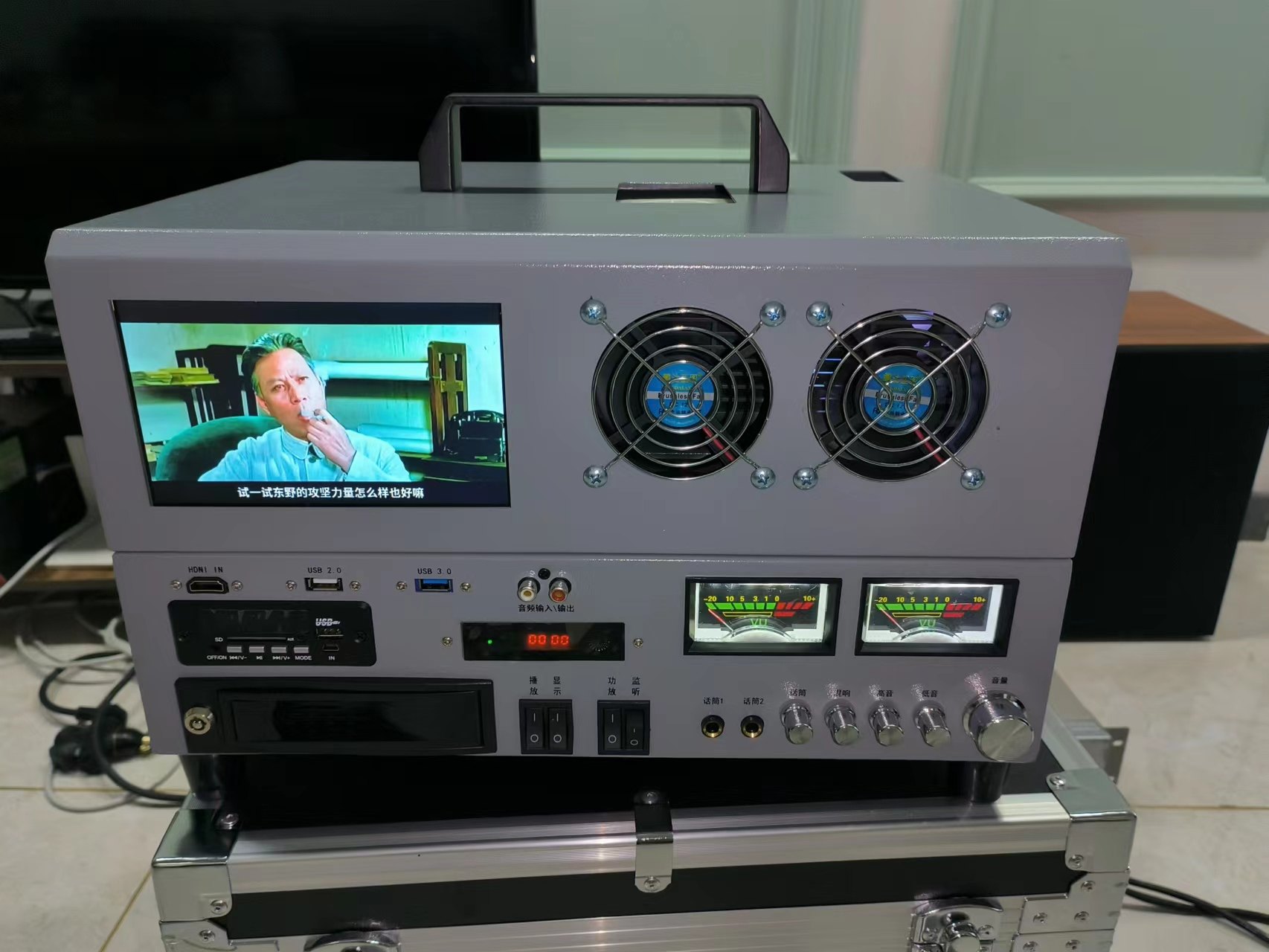 Intelligent all-in-one 4K3D HD digital cinema projector, open-air playback equipment, filmless system