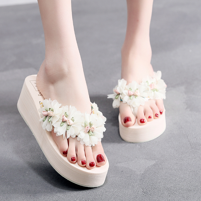 Special Cabinet New Seaside Flowers Beach Slippers women Summer outwear Fashion Thick Bottom Herringbone drag Slope heel Anti-slip sandals Shoe