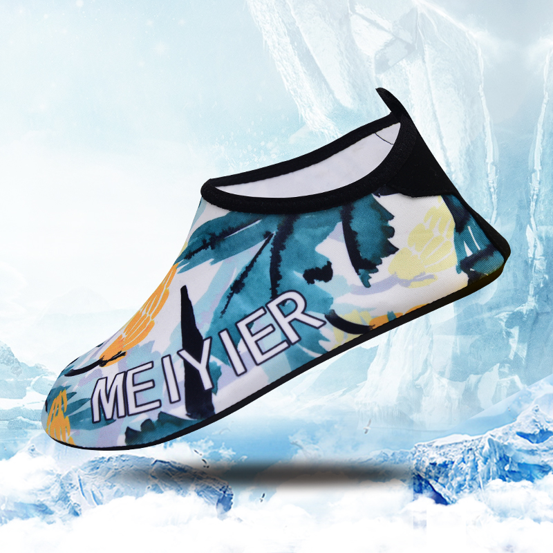 Counter new men and women swimming shoes wading shoes diving shoes beach shoes barefoot soft sole shoes non-slip fitness treadmill