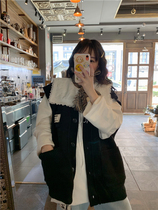 Special BORAKOO Korea East Gate Winter Little Witch feel ~ Black patch pocket loose knit sweater vest