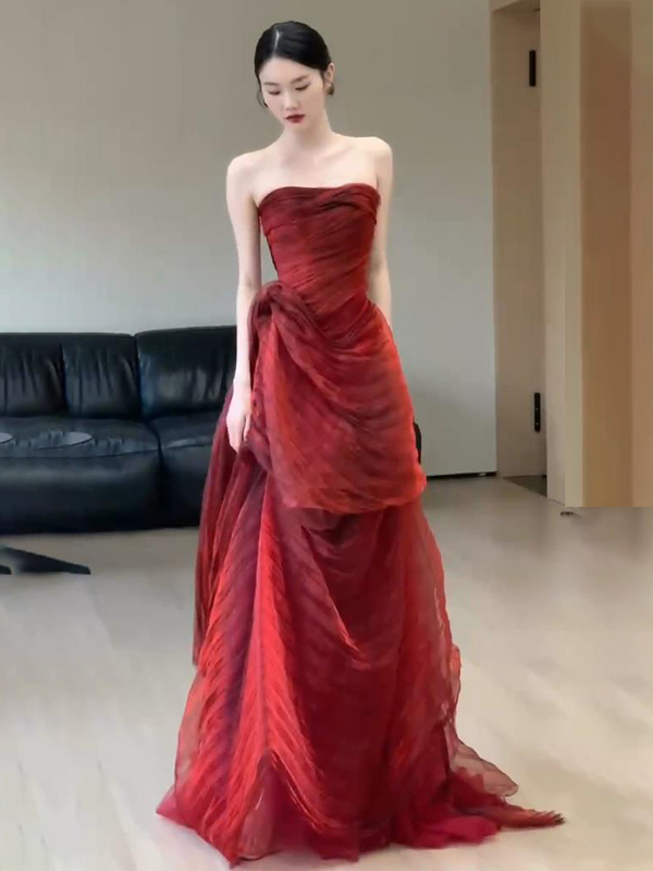Burgundy Strapless Evening Dress 2026 Niche Simple Irregular Hem Homecoming Thank-You Bride Engagement Toast Dress Burgundy Strapless Evening Dress 2026 Niche Simple Irregular Hem Homecoming Thank-You Bride Engagement Toast Dress