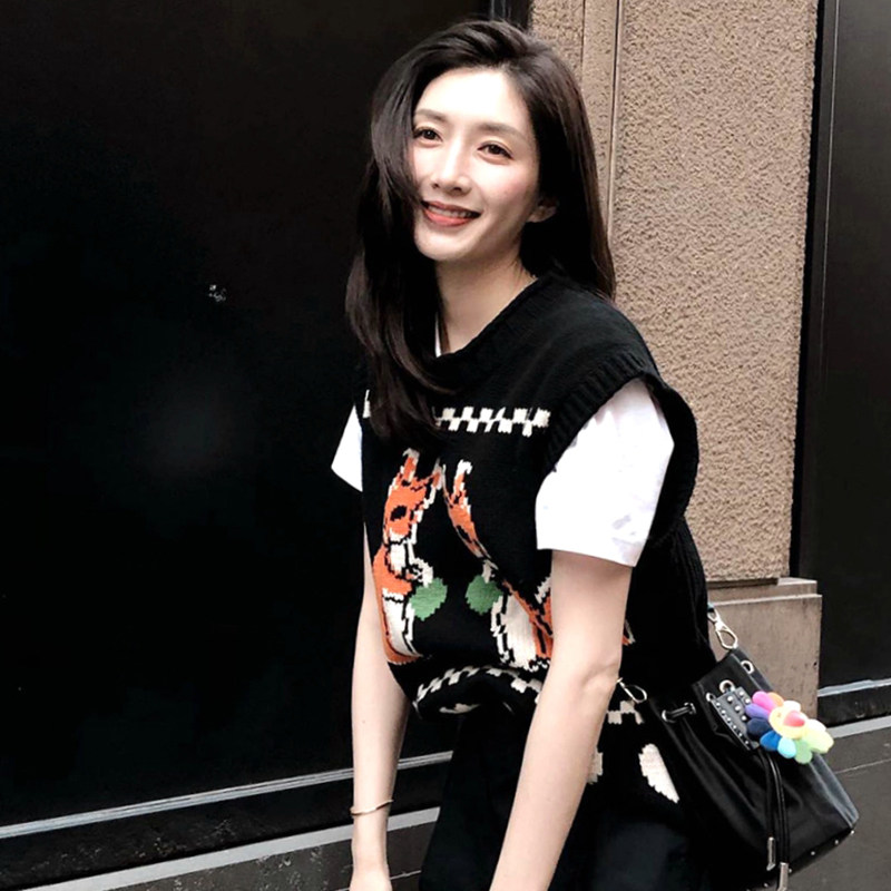 Jiang Alienated the same fur coat small fragrant wind waistcoat Vest Jacket Knit Material Women 2020 Autumn Winter Wear Trends