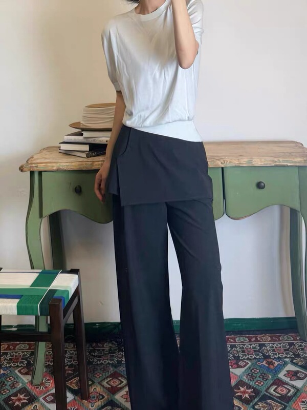 Leisure Time Is Not over Yet. Rayon Ultra-Thin Slimming Pants That Make You Look Like a Paper Person, Straight Legs, Super Slimming, Long Legs, Slim Fit, Minimalist Style, with a Back Panel