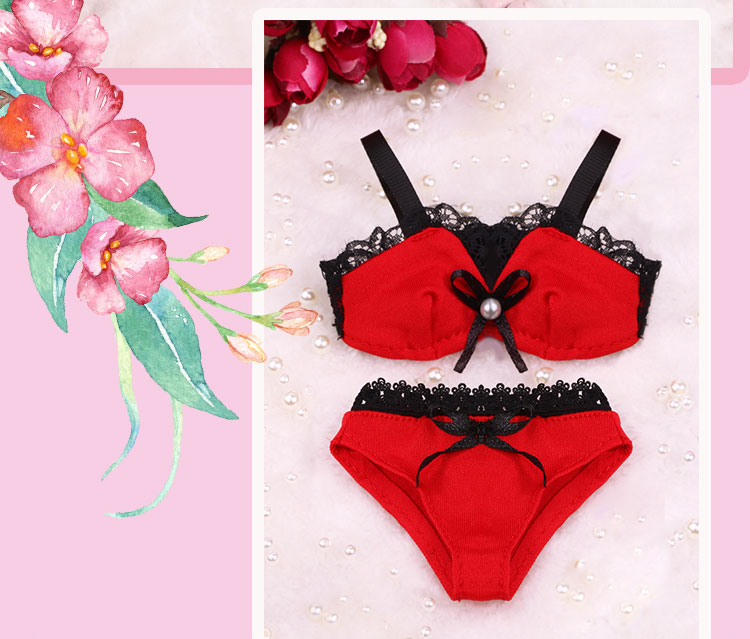 Quần áo trẻ em tốt được trang trí bằng các sản phẩm mới quà sinh nhật cho bé