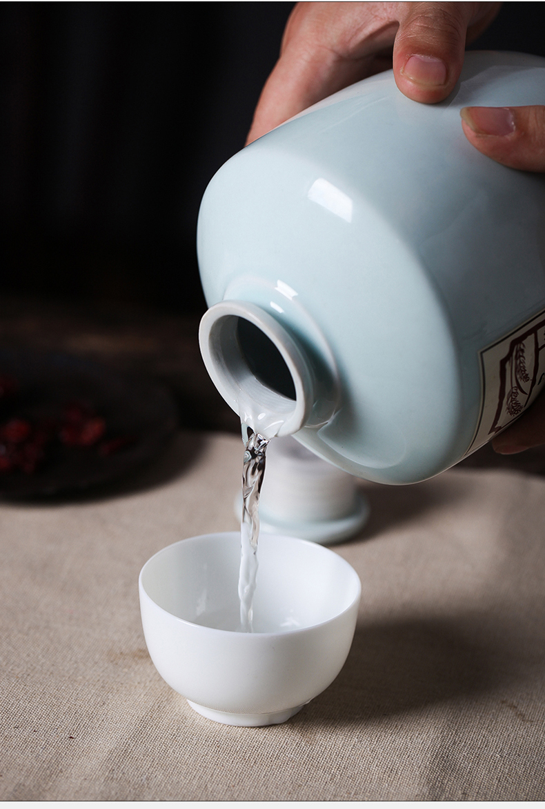 Jingdezhen ceramic bottle small jar sealing household 1 catty three catties 5 jins of 10 hip flask empty bottles of liquor bottles