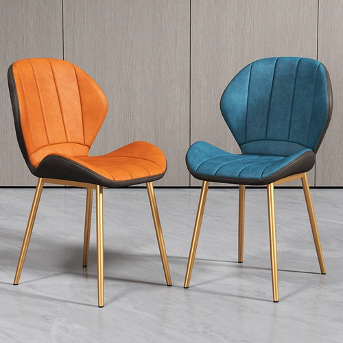 Северные легкие роскошные обеденные стулья для домашнего спинка европейские интернет -столы и стулья