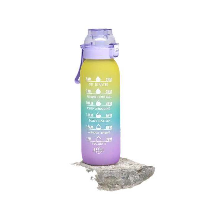 Fun ring water cup with fruity flavor. Children and students can drink cups with various flavors and smells.