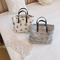 Home portable black and white simple retro literary hand-held cloth bag tote bag plain small square bag mommy bag