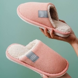 居家家 Практичные новогодние хлопковые тапочки, женские зимние домашние домашние зимние милые женские меховые тапочки на толстой подошве, сумка на каблуке