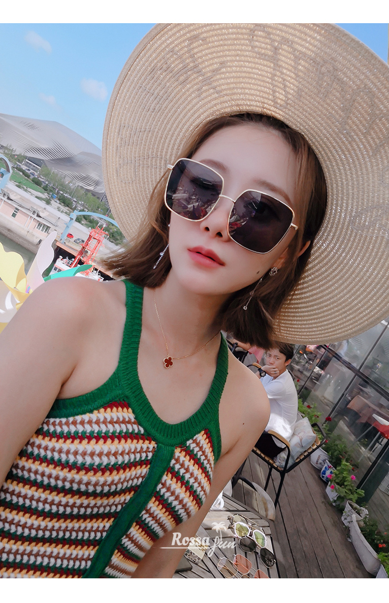 Slim retro mặt tròn vuông Phnom Penh hộp lớn kính râm màu đỏ nữ thủy triều cá tính kim loại hộp lớn thủy triều nam kính mát trong kinh bao ve mat khoi anh sang xanh essilor