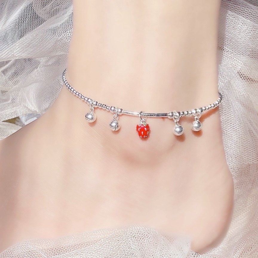 Jiangnan red small strawberry silver pearl foot chain pure silver will ring the bell foot chain bean bean 925 silver accessories foot ring female gift