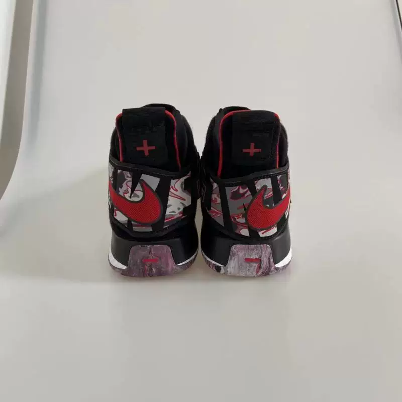 Кроссовки Nike мужские Air Zoom Unvrs Cabinetless Passing и анти-практические баскетбольные CQ6422-BV7741