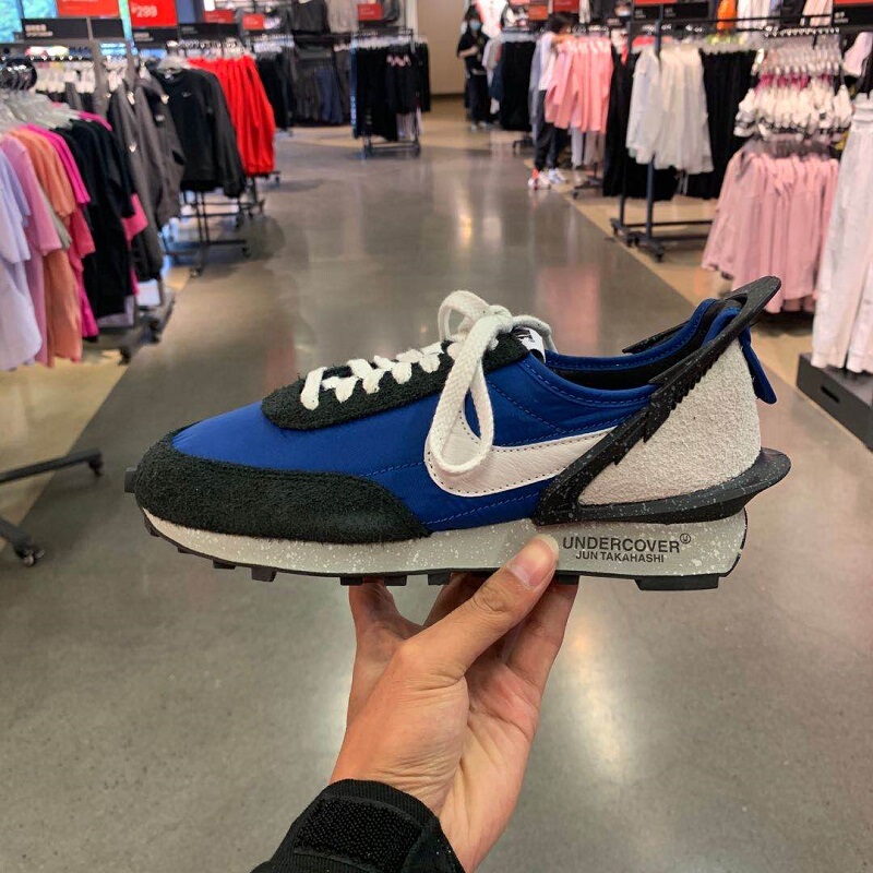 Undercover X Nike Daybreak Takahashi Shield Collaboration Running Shoes for Men Bv4594-700 400