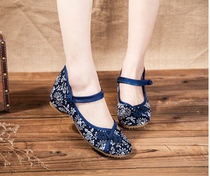 Spring and Autumn New Wuzhen Blue Calico Ethnic Embroidered Shoes Blue and White Porcelain Womens Shoes