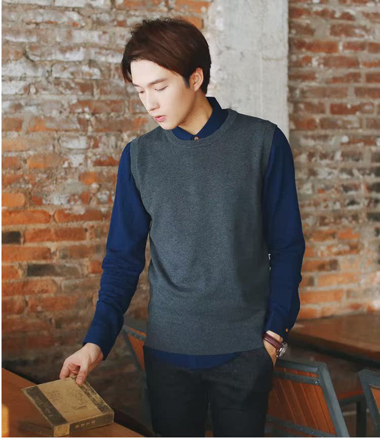 Áo len cotton cổ tròn vest vest không tay áo len phiên bản Hàn Quốc của áo len không tay tự phối áo len đáy áo len dệt kim