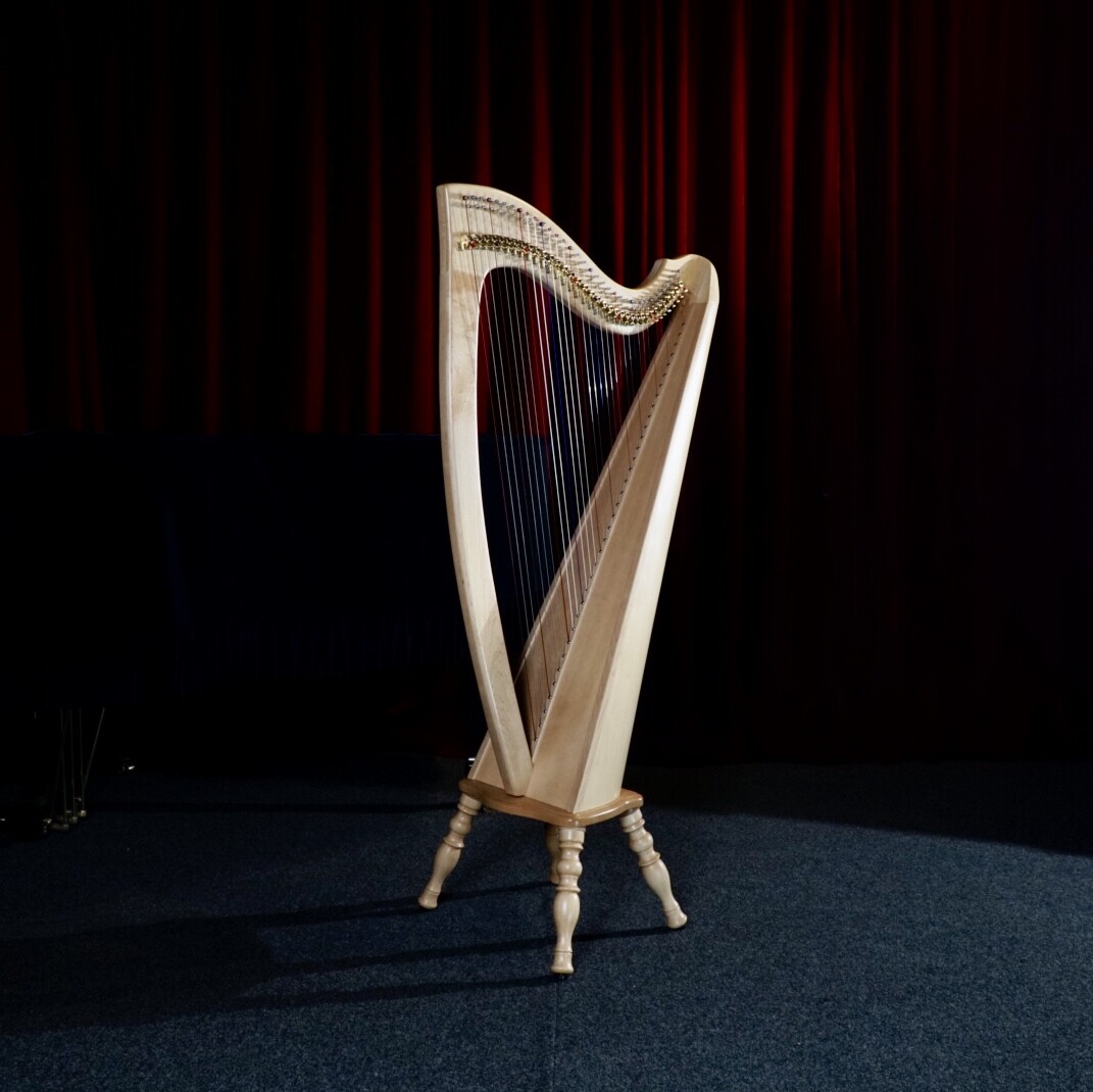 Harp Taiwan Kristall popularized Irish classical harpsichort 36 string professional instruments small almonds identical