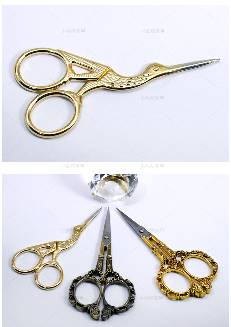 Dụng cụ làm móng Vintage Gold Xử lý Khắc Kéo Giáo viên Nhãn dán mới Kéo Làm móng tay - Công cụ Nail vẽ cọ nét