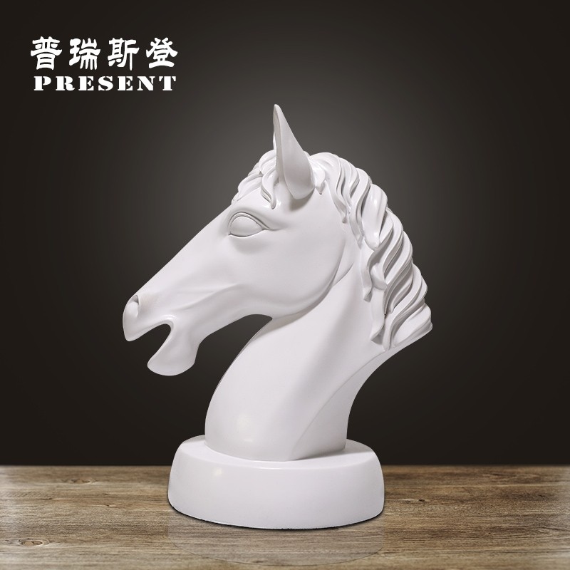 Neoclassical European court resin horse head statue Home decoration Decoration decoration Living room decoration Entrance decoration