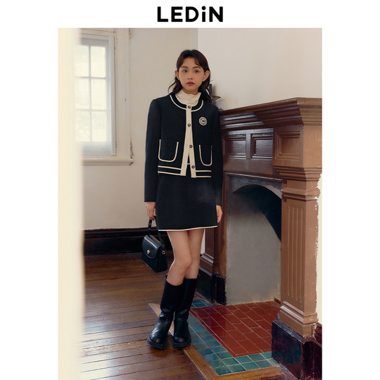 Leding edge round neck temperament small fragrant style jacket for women 2024 spring new college style sheep woolen coat