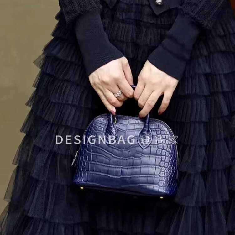 Designbag Crocodile Pattern Calfskin Shell Bag for Women 2026 New Mini Bowling Crossbody Handbag Designbag Crocodile Pattern Calfskin Shell Bag for Women 2026 New Mini Bowling Crossbody Handbag