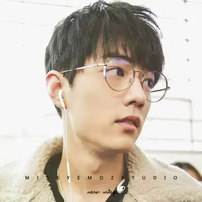 Xiao Zhe with glasses frame metal flat glasses men playing games retro round frame myopia women can be equipped with degrees