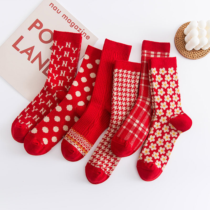 High quality red socks Women's cotton socks double needle double wireless head women's mid tube socks Festive New Year socks